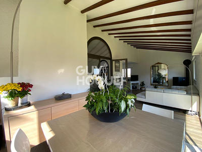 Maison - 155 m² - 6 pièces