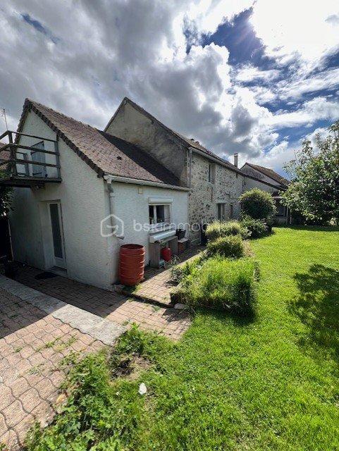 Longère - 280 m² - 8 pièces