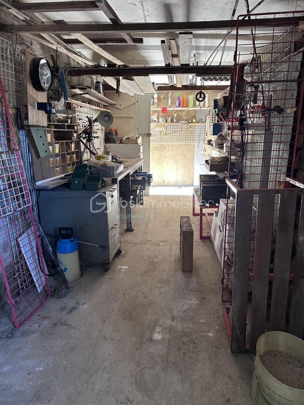 Maison - 176 m² - 8 pièces