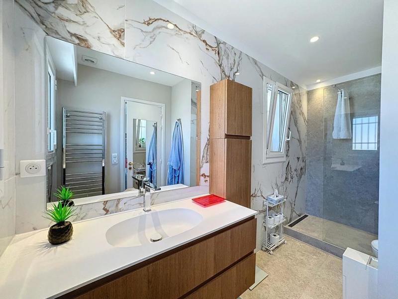 Appartement - 124 m² - 5 pièces