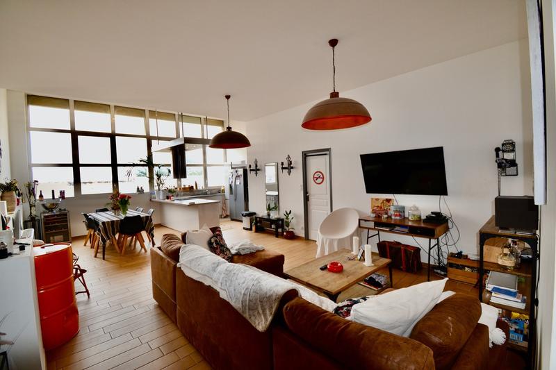 Appartement - 80 m² - 3 pièces