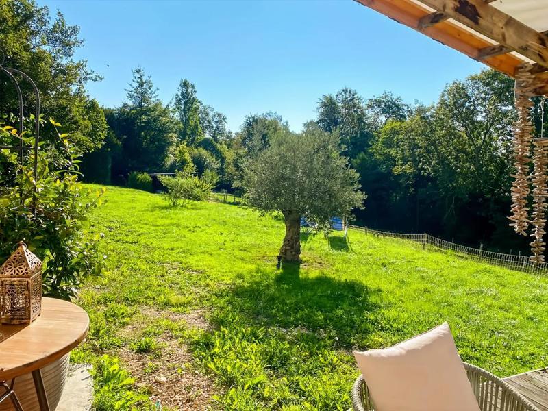 Maison - 295 m² - 6 pièces