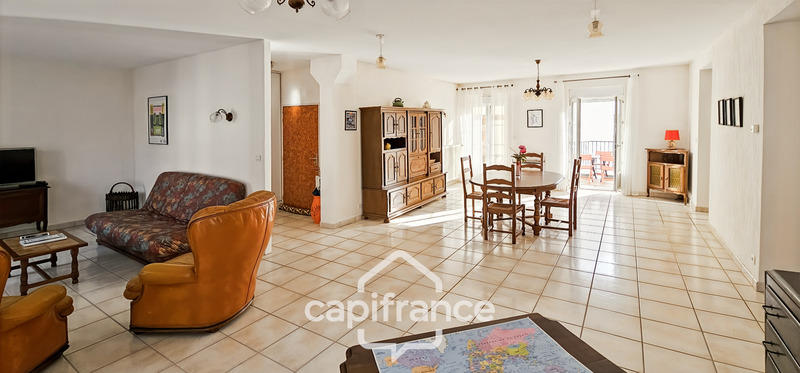 Appartement - 128 m² - 5 pièces