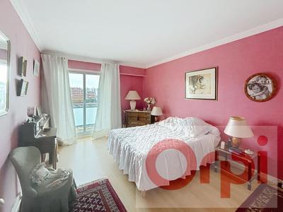 Appartement - 118 m² - 5 pièces