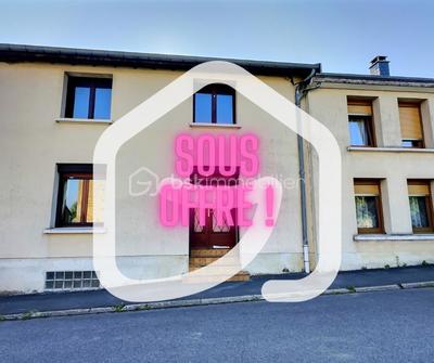 Maison - 176 m² - 8 pièces