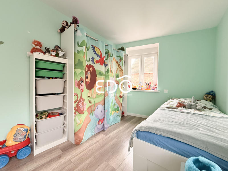 Appartement - 94 m² - 5 pièces