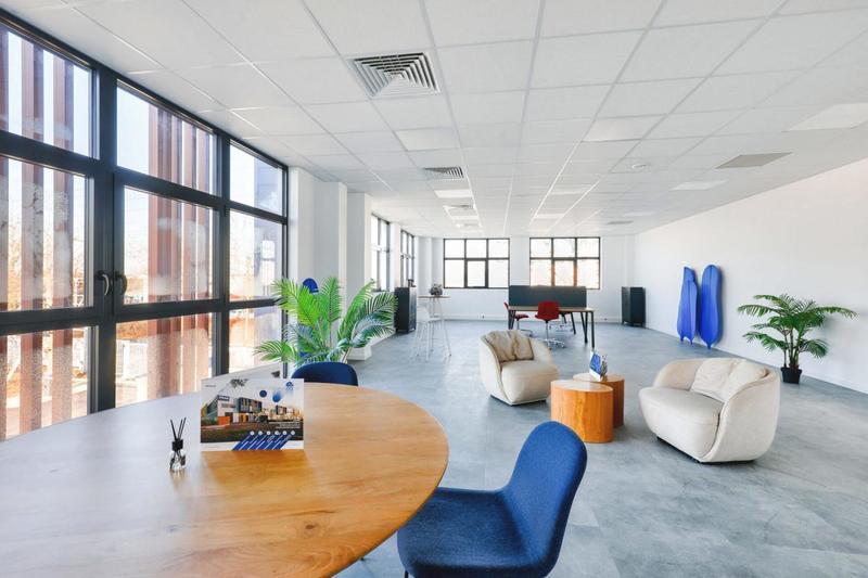 Local d'activité / Entrepôt - 533 m²