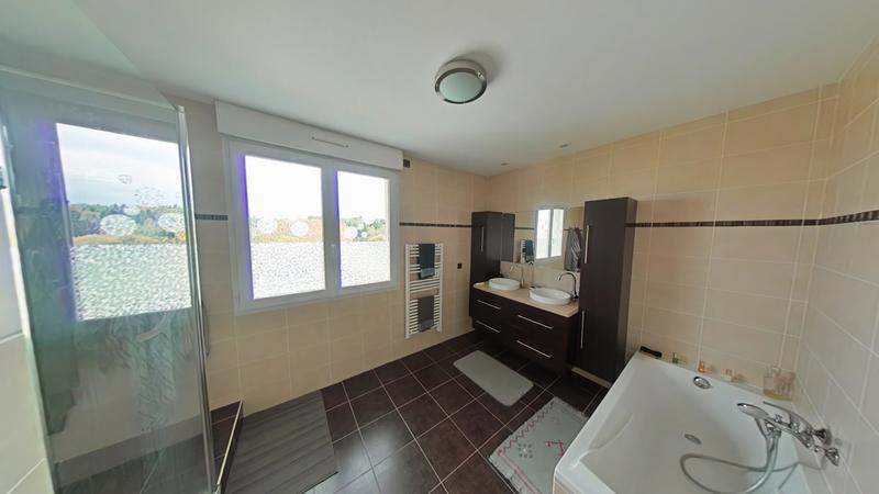 Villa - 149 m² - 5 pièces