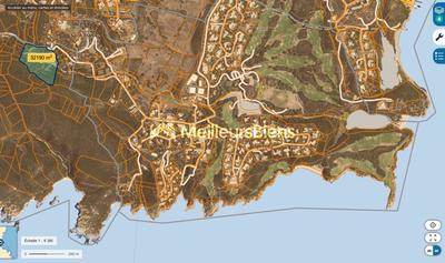 Propriété - 420 m²