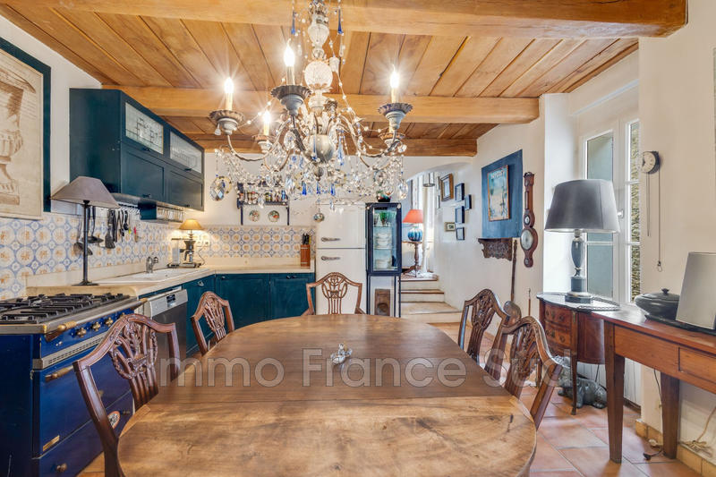 Maison de village - 190 m² - 8 pièces