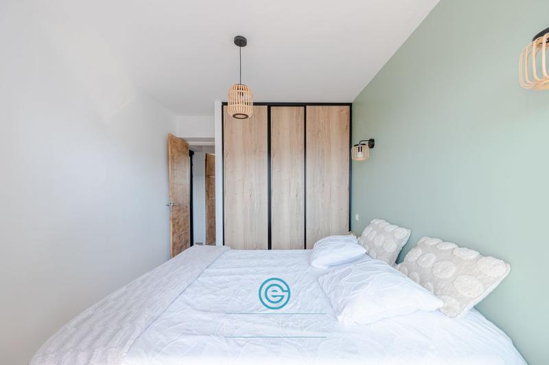 Appartement - 65 m² - 4 pièces