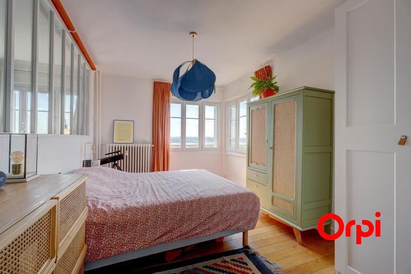 Appartement - 97 m² - 4 pièces