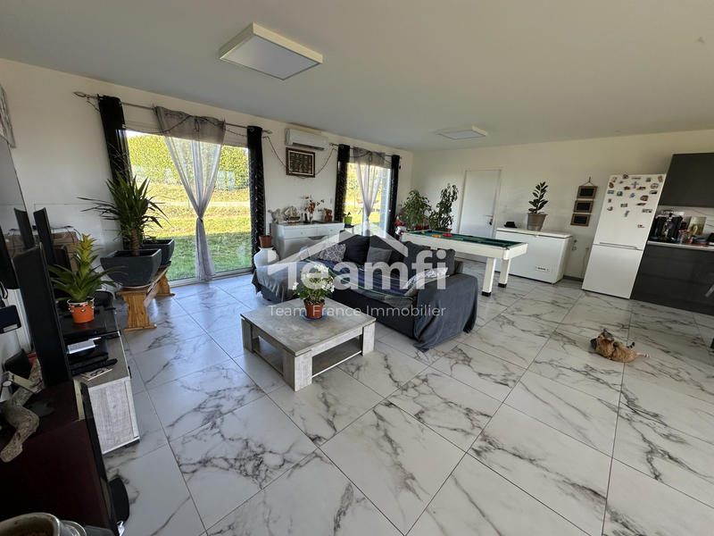 Maison - 136 m² - 5 pièces