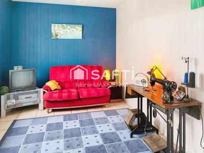 Maison - 90 m² - 5 pièces