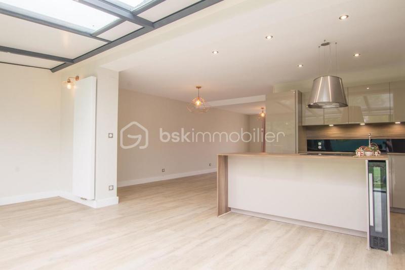 Maison - 124 m² - 6 pièces