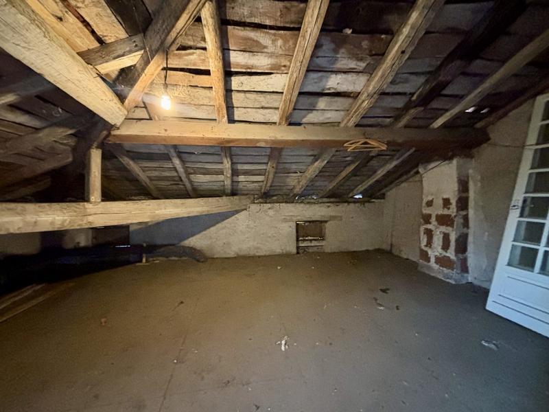 Maison traditionnelle - 201 m² - 8 pièces