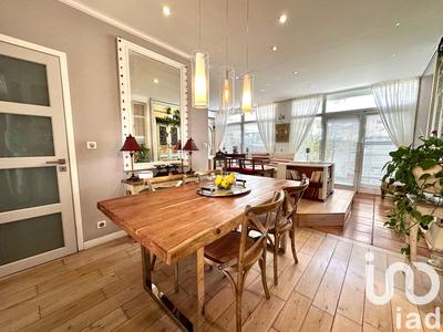 Appartement - 85 m² - 4 pièces