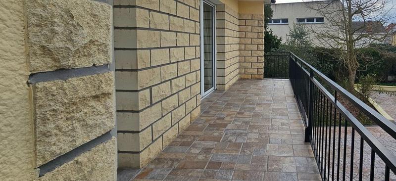 Maison - 207 m² - 7 pièces