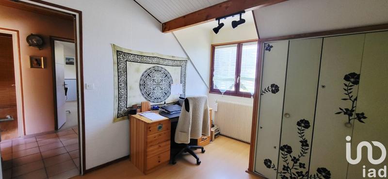 Maison - 104 m² - 4 pièces