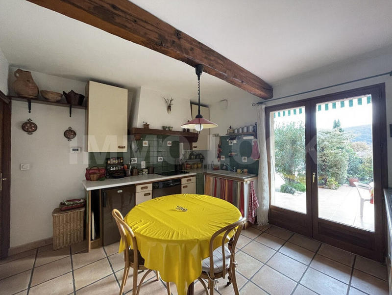 Maison - 157 m² - 6 pièces