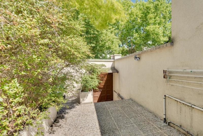 Maison - 245 m² - 7 pièces