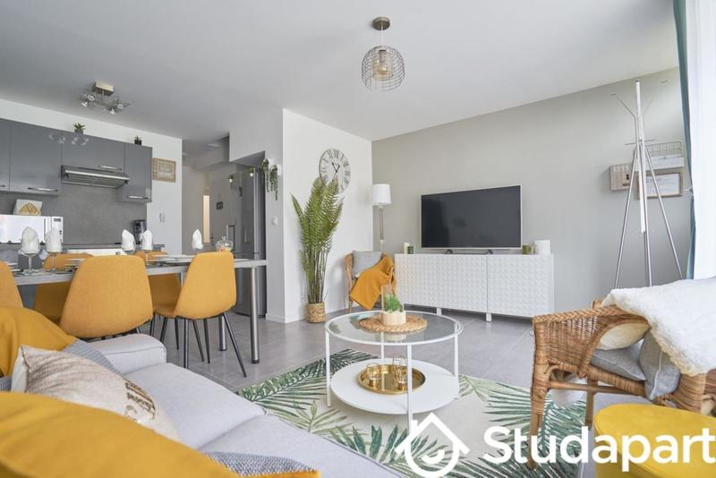 Chambre - 13 m² - 1 pièce