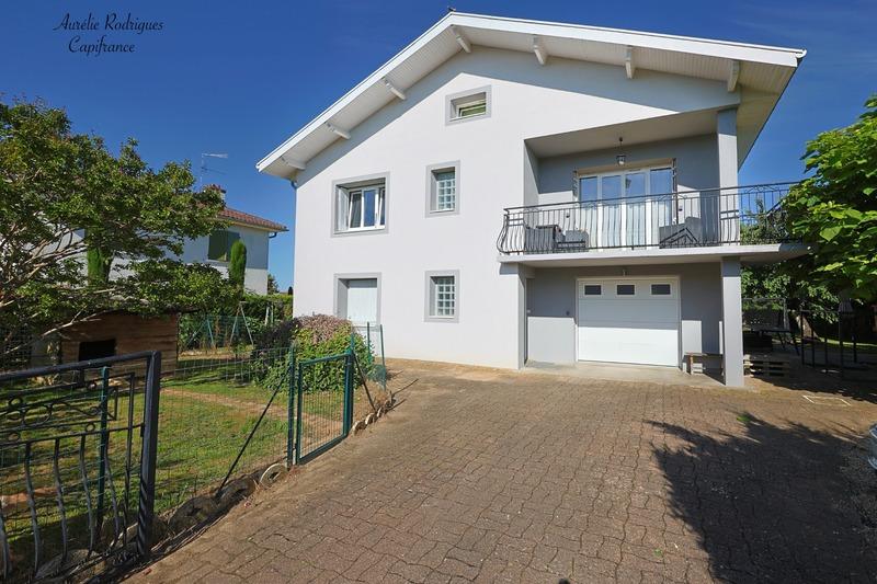 Maison - 175 m² - 8 pièces