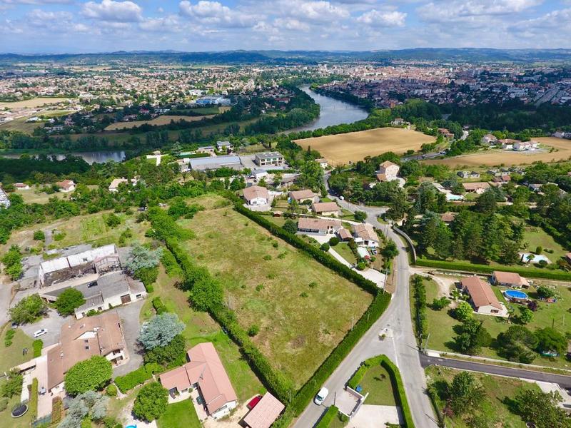 Terrain constructible - 645 m²