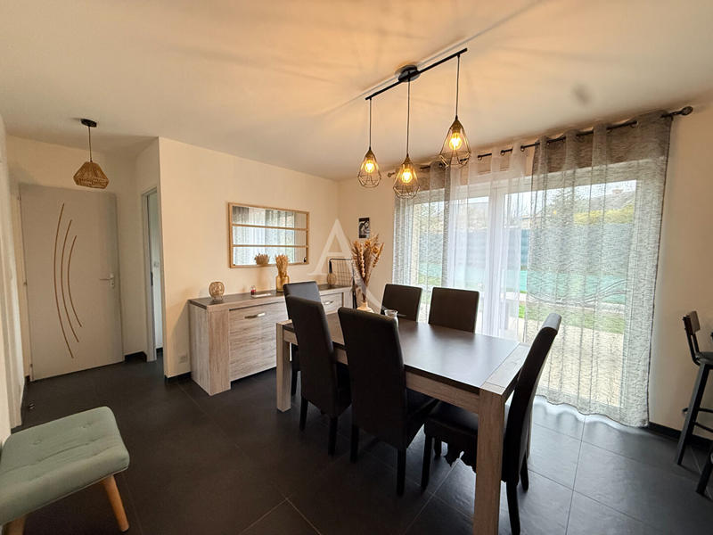 Maison - 100 m² - 4 pièces