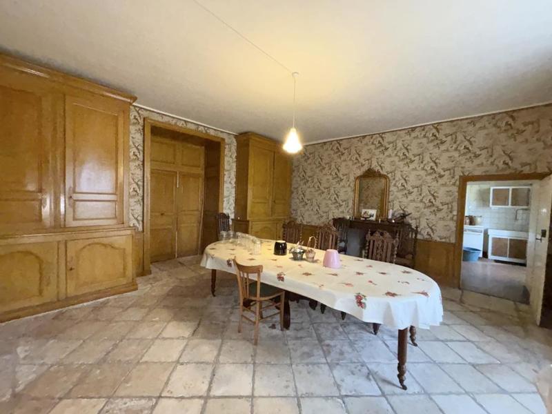 Maison de maîtres - 431 m² - 11 pièces