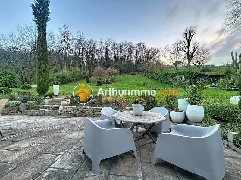 Maison - 140 m² - 5 pièces