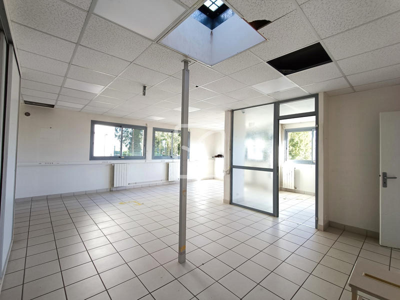 Maison - 187 m² - 7 pièces