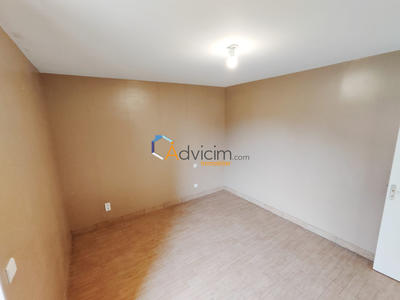 Maison - 87 m² - 5 pièces