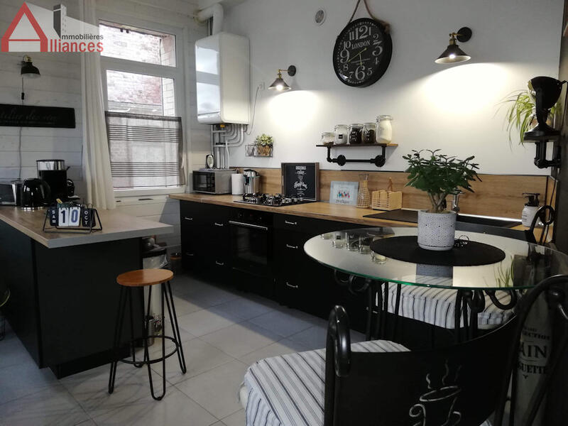 Maison de maîtres - 109 m² - 6 pièces