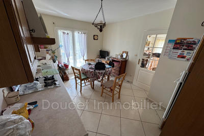 Maison - 96 m² - 4 pièces