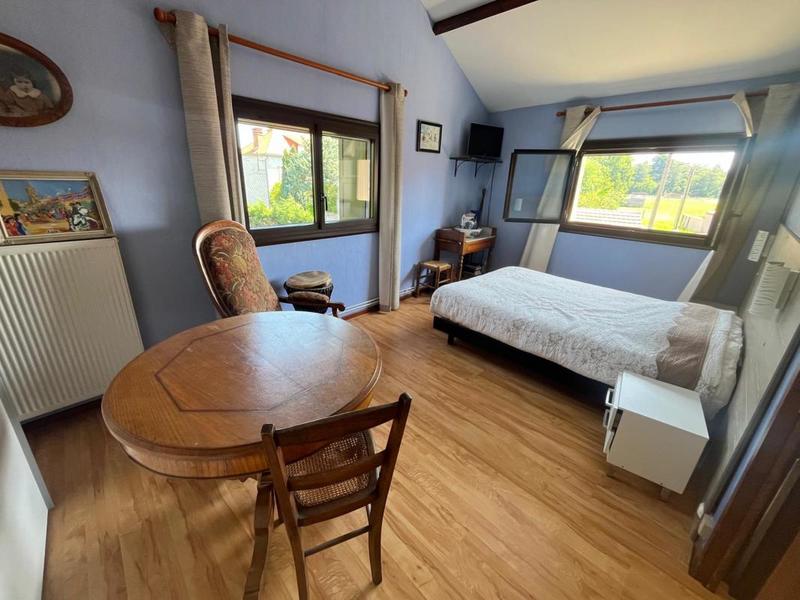 Maison - 136 m² - 4 pièces