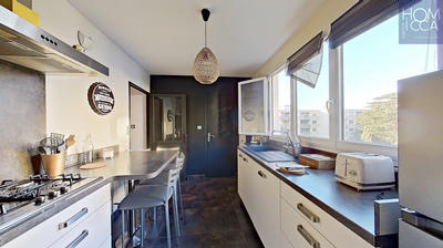 Appartement - 108 m² - 5 pièces