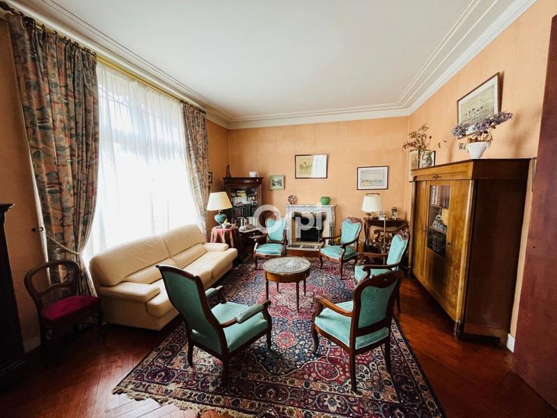 Appartement - 127 m² - 4 pièces