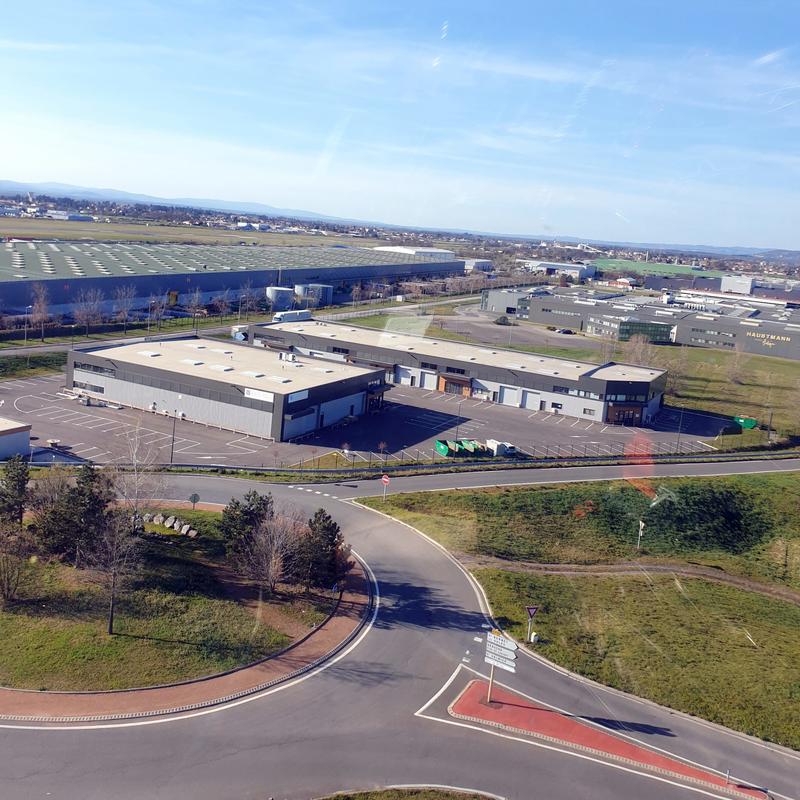 Local d'activités - 265 m²