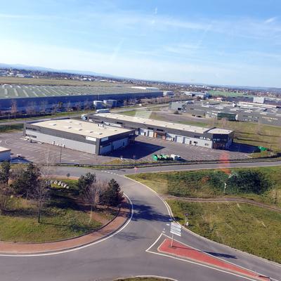 Local d'activités - 265 m²