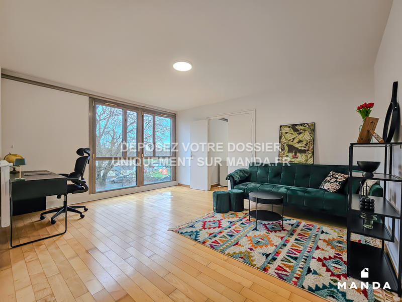 Chambre - 12 m² - 4 pièces