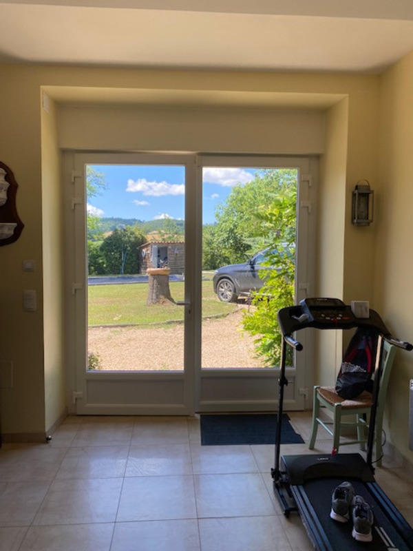 Maison - 260 m² - 9 pièces