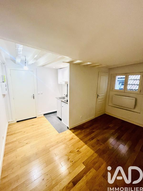Studio - 15 m² - 1 pièce