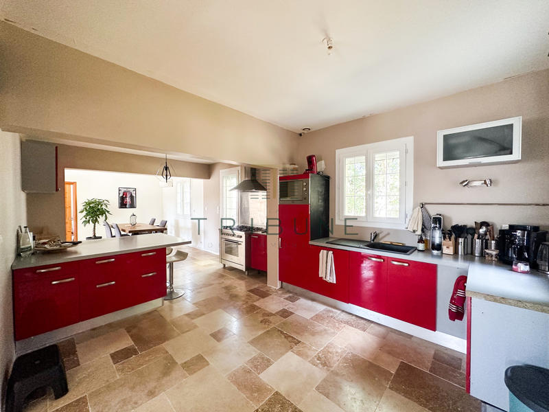 Maison - 160 m² - 6 pièces