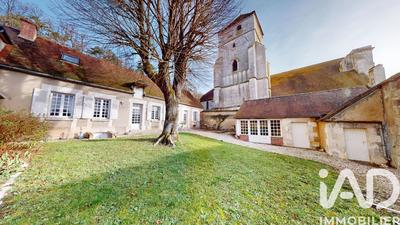 Maison - 185 m² - 8 pièces