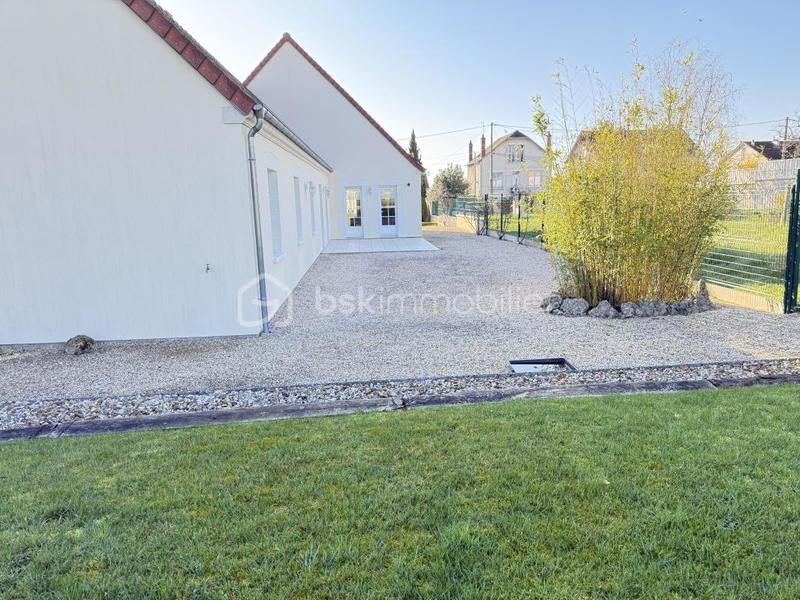 Pavillon - 120 m² - 5 pièces