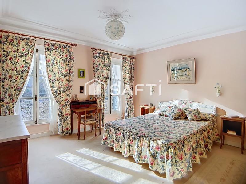 Maison de maîtres - 190 m² - 8 pièces