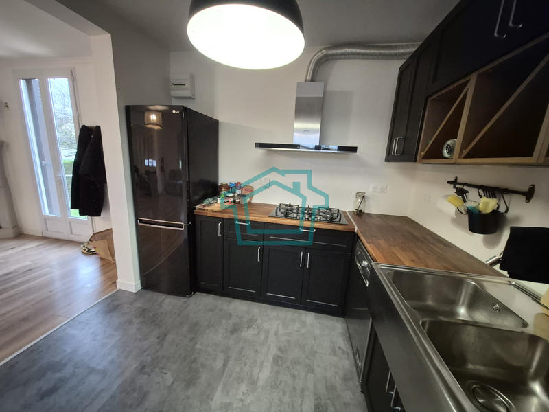 Maison - 120 m² - 5 pièces