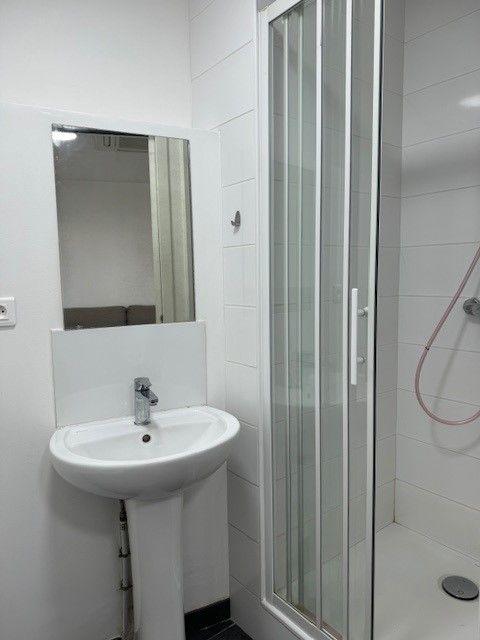 Immeuble - 216 m² - 7 pièces