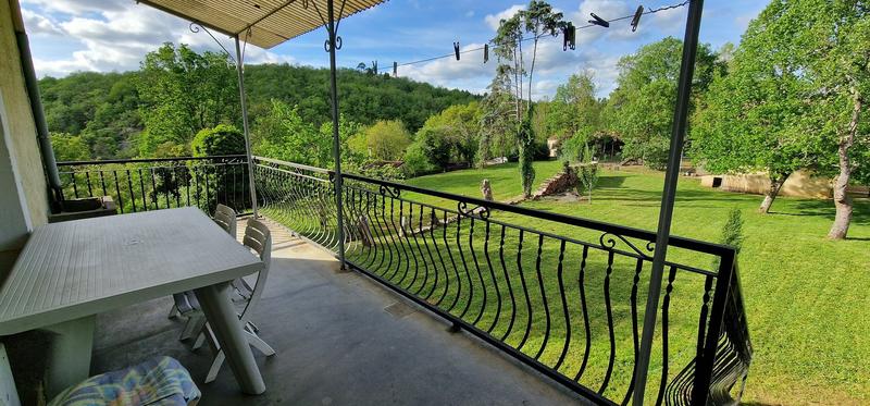 Propriété - 116 m² - 6 pièces